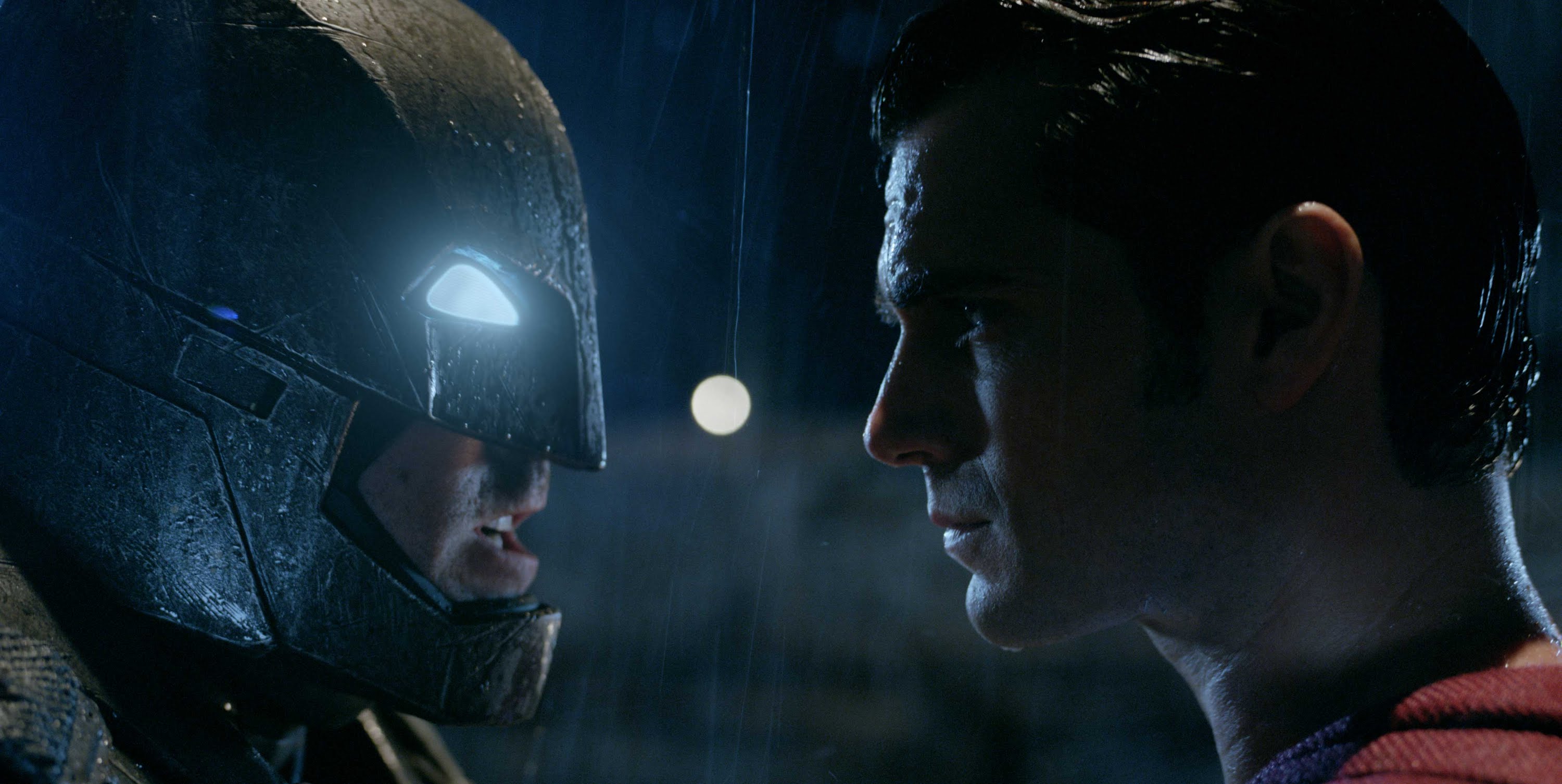 Batman vs Superman: A Origem da Justiça - Assista o Segundo Trailer